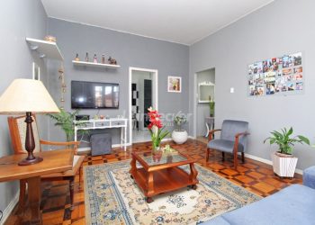 Apartamento à venda com 115m², 2 dormitórios no bairro Rio Branco em Porto Alegre
