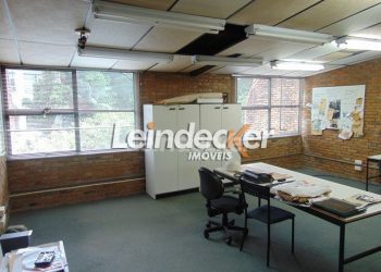 Salas/Conjuntos à venda com 70m² no bairro Rio Branco em Porto Alegre