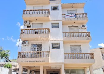Apartamento à venda com 53m², 1 dormitório, 1 vaga no bairro Partenon em Porto Alegre